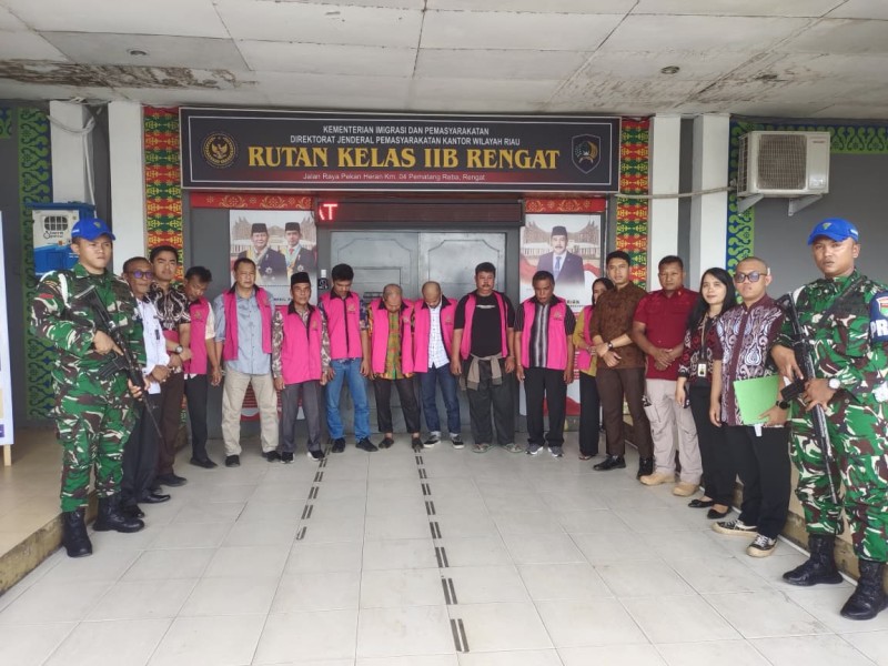 Sembilan Orang Tersangka Korupsi Kredit BPR Indra Arta Rugikan Negarar Rp15 Miliar